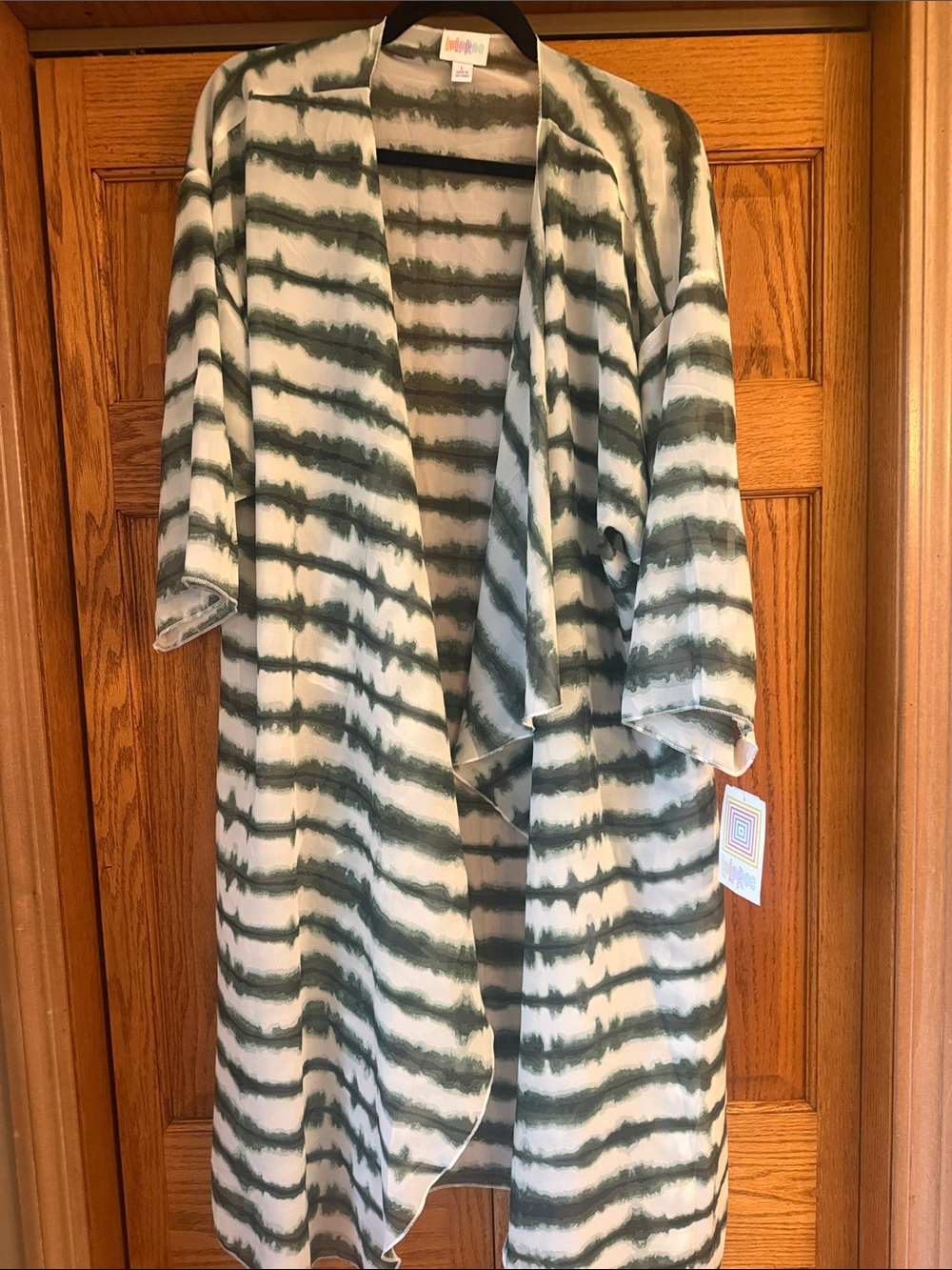 LuLaRoe Tie Dye Green and White Striped Kimono Large 18-22